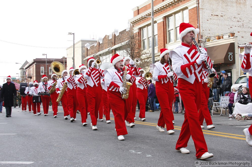 Mayors Christmas Parade 2010\nPhotography by: Buckleman Photography\nall images ©2010 Buckleman Photography\nThe images displayed here are of low resolution;\nReprints available, please contact us: \ngerard@bucklemanphotography.com\n410.608.7990\nbucklemanphotography.com\n9788.jpg