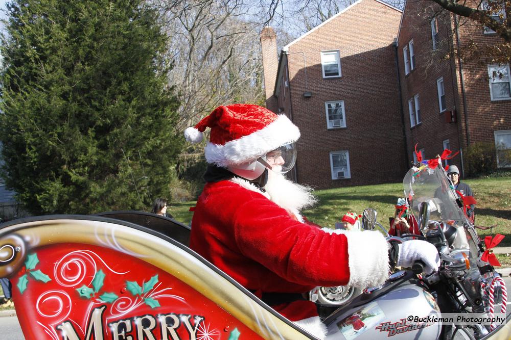 42nd Annual Mayors Christmas Parade Division 1 2015\nPhotography by: Buckleman Photography\nall images ©2015 Buckleman Photography\nThe images displayed here are of low resolution;\nReprints & Website usage available, please contact us: \ngerard@bucklemanphotography.com\n410.608.7990\nbucklemanphotography.com\n2539.jpg