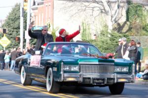 42nd Annual Mayors Christmas Parade Division 1 2015\nPhotography by: Buckleman Photography\nall images ©2015 Buckleman Photography\nThe images displayed here are of low resolution;\nReprints & Website usage available, please contact us: \ngerard@bucklemanphotography.com\n410.608.7990\nbucklemanphotography.com\n7487.jpg