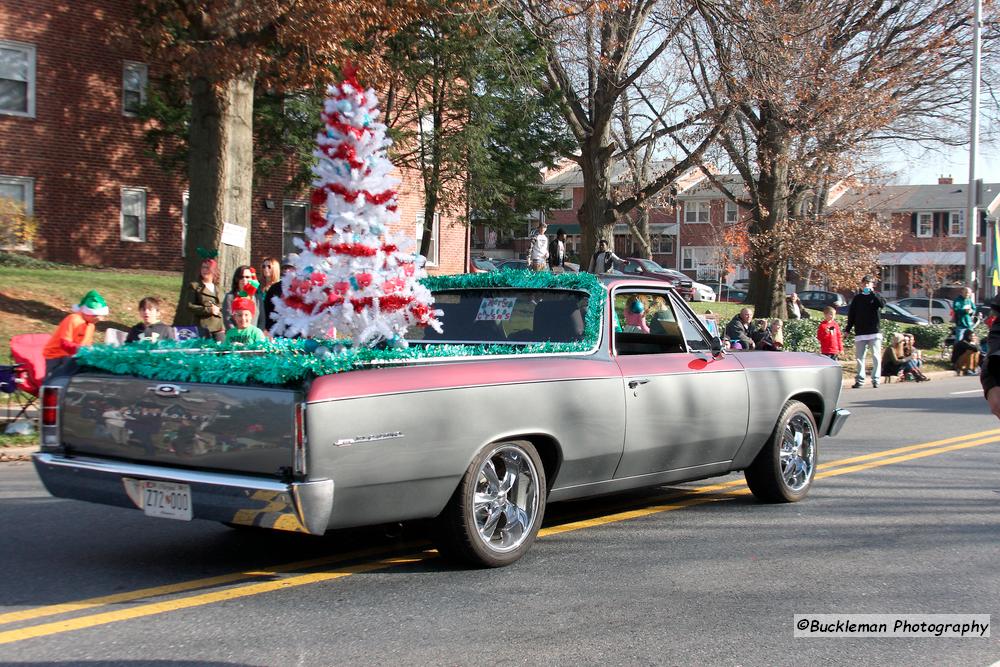 42nd Annual Mayors Christmas Parade Division 1 2015\nPhotography by: Buckleman Photography\nall images ©2015 Buckleman Photography\nThe images displayed here are of low resolution;\nReprints & Website usage available, please contact us: \ngerard@bucklemanphotography.com\n410.608.7990\nbucklemanphotography.com\n7700.jpg
