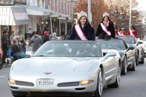 42nd Annual Mayors Christmas Parade Division 2 2015\nPhotography by: Buckleman Photography\nall images ©2015 Buckleman Photography\nThe images displayed here are of low resolution;\nReprints & Website usage available, please contact us: \ngerard@bucklemanphotography.com\n410.608.7990\nbucklemanphotography.com\n2998.jpg