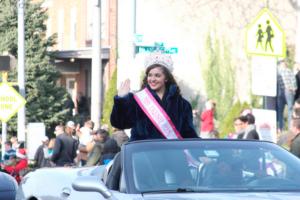 42nd Annual Mayors Christmas Parade Division 2 2015\nPhotography by: Buckleman Photography\nall images ©2015 Buckleman Photography\nThe images displayed here are of low resolution;\nReprints & Website usage available, please contact us: \ngerard@bucklemanphotography.com\n410.608.7990\nbucklemanphotography.com\n7906.jpg