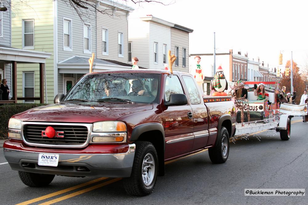 42nd Annual Mayors Christmas Parade Division 3 2015\nPhotography by: Buckleman Photography\nall images ©2015 Buckleman Photography\nThe images displayed here are of low resolution;\nReprints & Website usage available, please contact us: \ngerard@bucklemanphotography.com\n410.608.7990\nbucklemanphotography.com\n3107.jpg